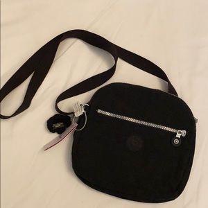 NWT Kipling black Keefe crossbody bag